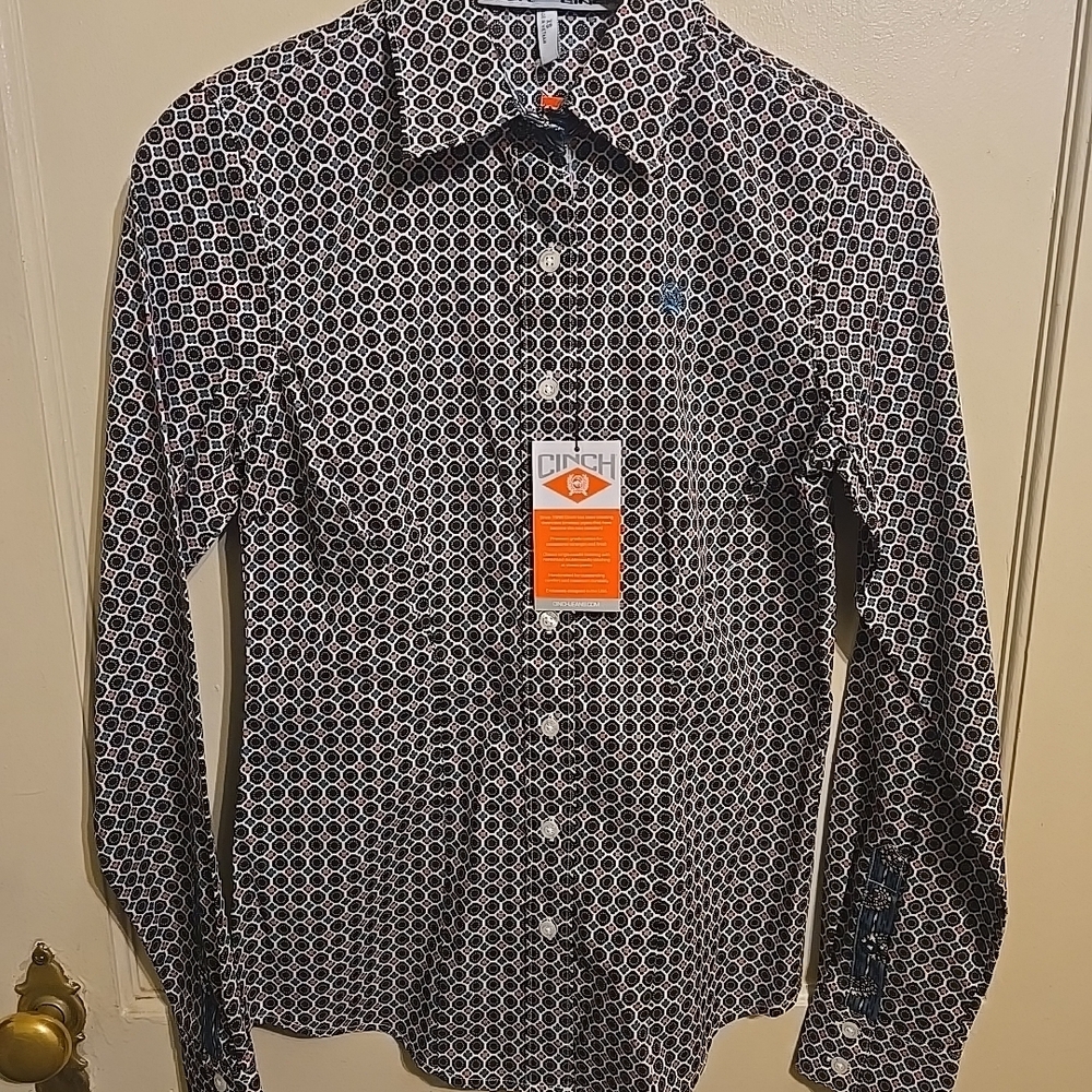Cinch Women's Black and White Medallion/Geometric Patterned Shirt, Sz Xs, NWT